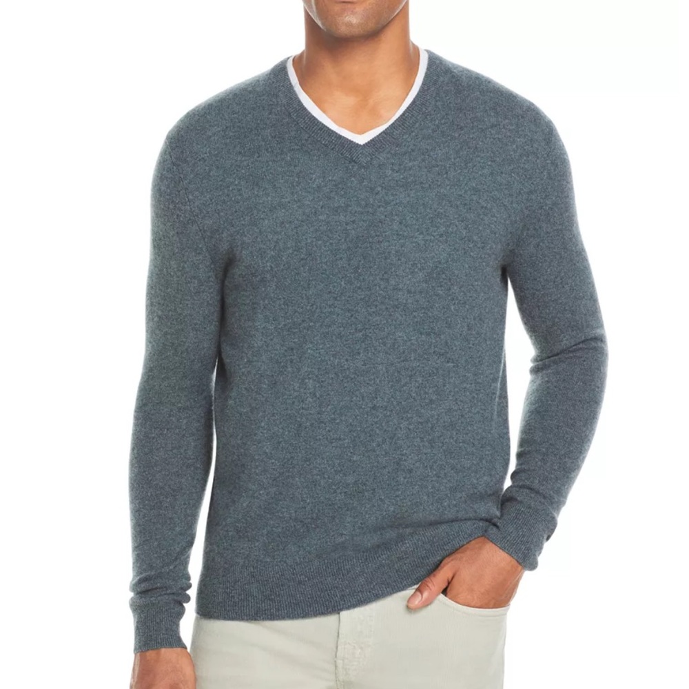 The Men’s Store / Bloomingdales Cashmere V Neck Sweater